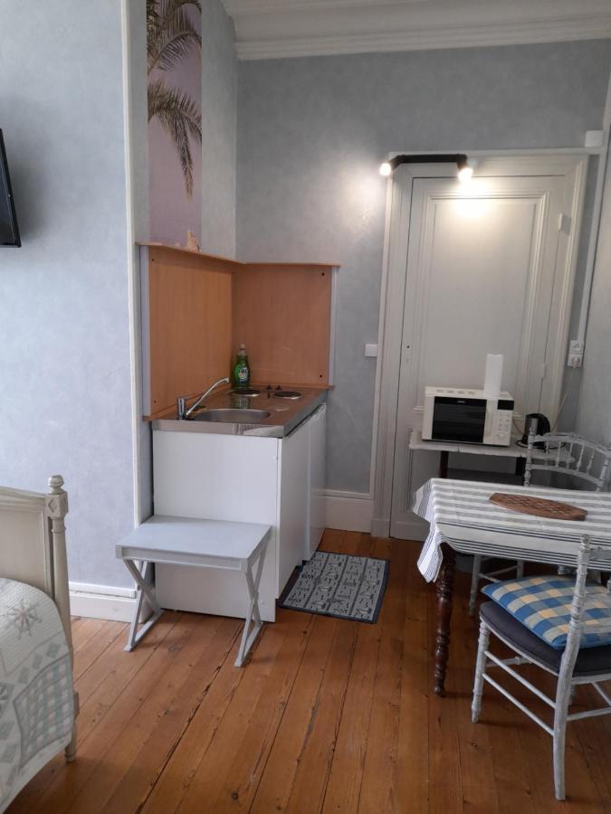 Chambres & Studios Chateau Saint Vincent Bazas Dış mekan fotoğraf